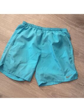 Nike blue basketball shorts size medium